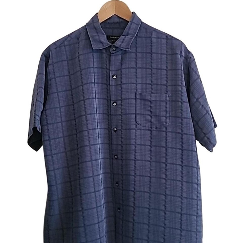 Van Heusen Button Down Shirt XL Blue Textured Grid Short Sleeve Casual Mens